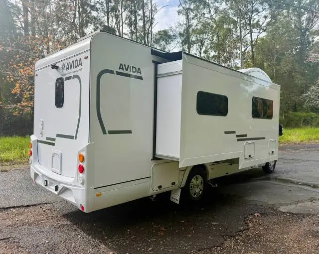 https://media-caravea.syd1.digitaloceanspaces.com/caravans/6EC19691/image-5.webp?q=bXIJ56WE1M