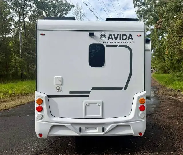 https://media-caravea.syd1.digitaloceanspaces.com/caravans/6EC19691/image-7.webp?q=ULWmRpIcWE