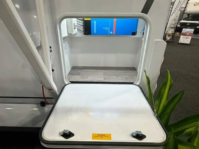 https://media-caravea.syd1.digitaloceanspaces.com/caravans/6EC19691/image-8.webp?q=E3rnfIwYb0