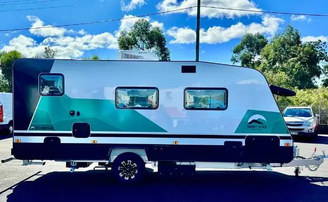 https://media-caravea.syd1.digitaloceanspaces.com/caravans/6EC19708/image-3.webp?q=3btBv9XDGI