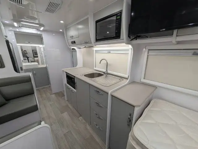 USED 2025 SNOWY RIVER SRC19 SINGLE BEDS