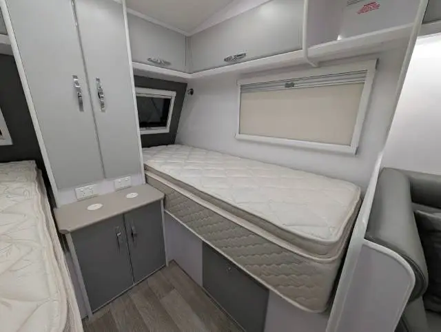USED 2025 SNOWY RIVER SRC19 SINGLE BEDS