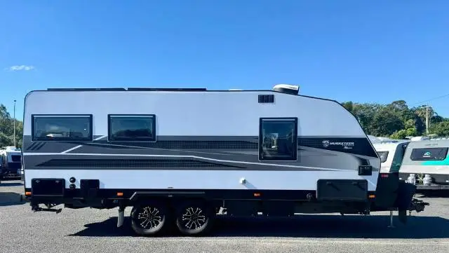 USED 2024 CRUSADER MUSKETEER EMPRESS A/T