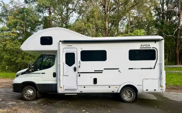 https://media-caravea.syd1.digitaloceanspaces.com/caravans/6EC19864/image-1.webp?q=SEwQmXkMIv