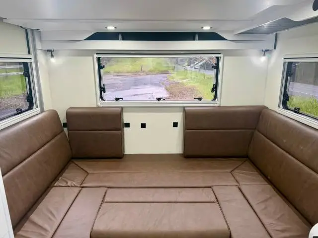 NEW 2026 AVIDA BRUNY C7044