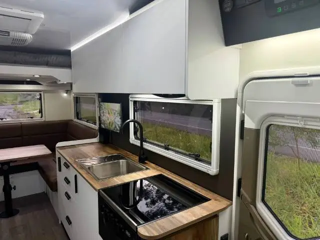 NEW 2026 AVIDA BRUNY C7044