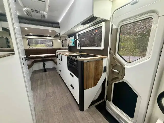 NEW 2026 AVIDA BRUNY C7044