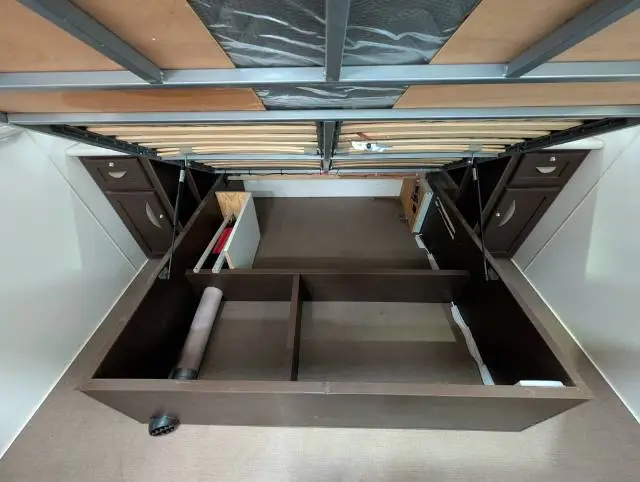 USED 2014 GOLDEN EAGLE EUREKA