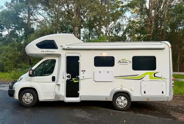 https://media-caravea.syd1.digitaloceanspaces.com/caravans/6EC19945/image-1.webp?q=Dcz3LW9u1A
