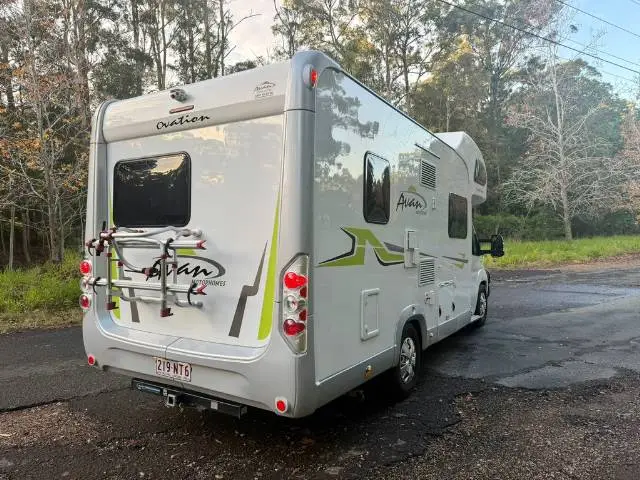 https://media-caravea.syd1.digitaloceanspaces.com/caravans/6EC19945/image-4.webp?q=M6tXSzlRUU