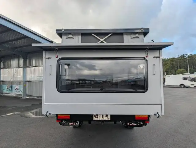 https://media-caravea.syd1.digitaloceanspaces.com/caravans/6EC19960/image-2.webp?q=4Dmippkl9L