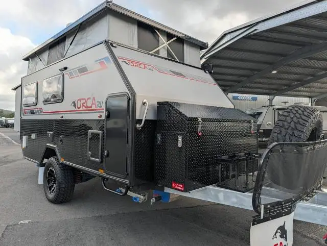 https://media-caravea.syd1.digitaloceanspaces.com/caravans/6EC19960/image-4.webp?q=ZqJ7I2C8PE