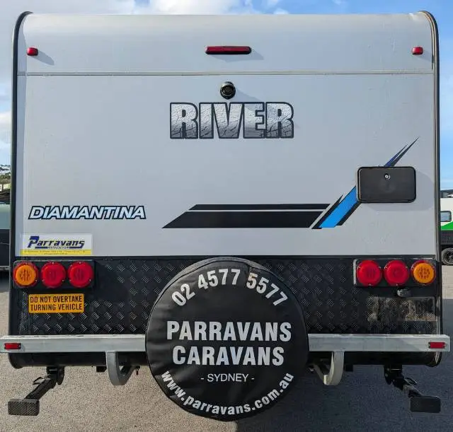 https://media-caravea.syd1.digitaloceanspaces.com/caravans/6EC20027/image-2.webp?q=uyMC7ssWJU