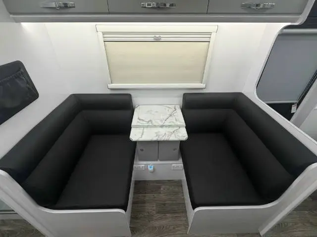 https://media-caravea.syd1.digitaloceanspaces.com/caravans/6EC20031/image-9.webp?q=ZLVADIBS42