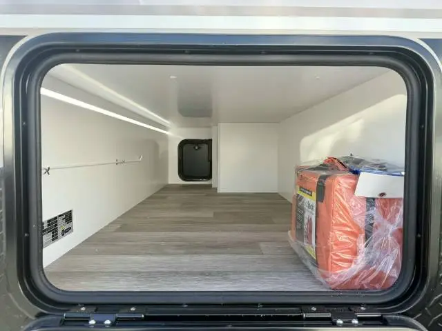 https://media-caravea.syd1.digitaloceanspaces.com/caravans/6EC20032/image-5.webp?q=EY1I74PQSo