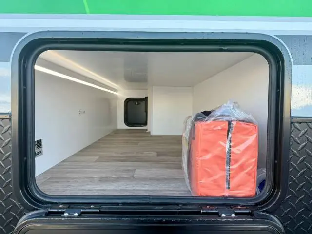 https://media-caravea.syd1.digitaloceanspaces.com/caravans/6EC20081/image-6.webp?q=0Gv1KdGH5S