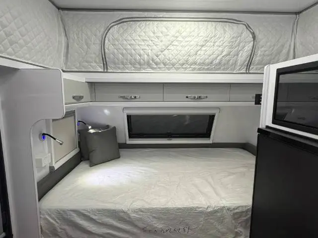 https://media-caravea.syd1.digitaloceanspaces.com/caravans/6EC20081/image-8.webp?q=XXVc8YezHB