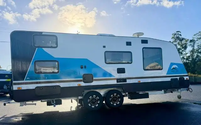 https://media-caravea.syd1.digitaloceanspaces.com/caravans/6EC20083/image-3.webp?q=iH3zrtQ5Oy