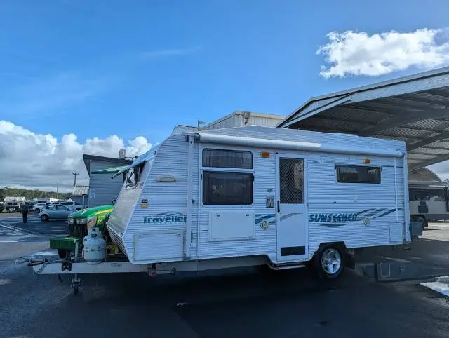 USED 2006 SUNSEEKER TRAVELLER