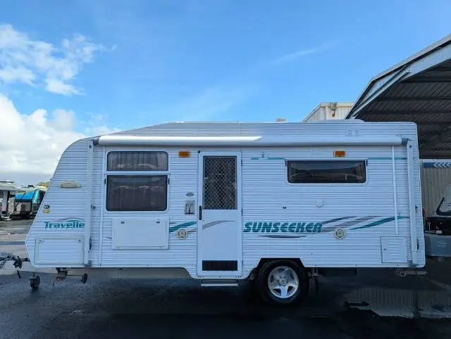 USED 2006 SUNSEEKER TRAVELLER