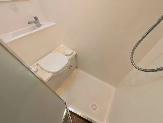 USED 2006 SUNSEEKER TRAVELLER