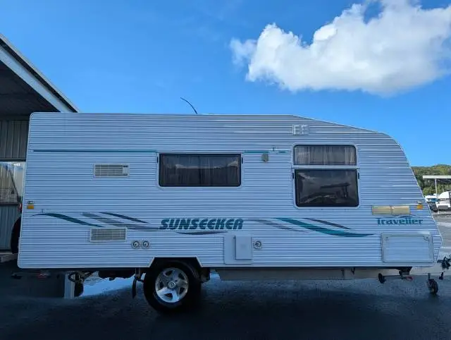 USED 2006 SUNSEEKER TRAVELLER