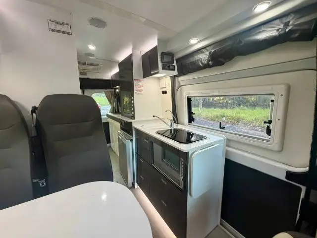 USED 2023 WINDSOR OTWAY
