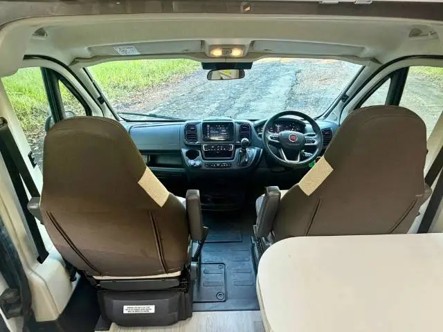 USED 2023 WINDSOR OTWAY
