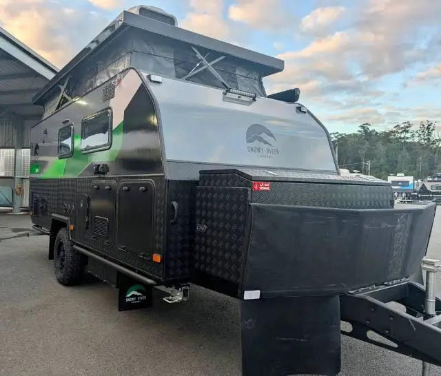 https://media-caravea.syd1.digitaloceanspaces.com/caravans/6EC20284/image-2.webp?q=h7u3vkaTuL
