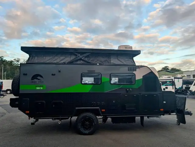 https://media-caravea.syd1.digitaloceanspaces.com/caravans/6EC20284/image-3.webp?q=rAKp133CwX