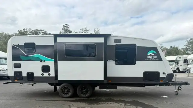 NEW 2026 SNOWY RIVER SRL216S