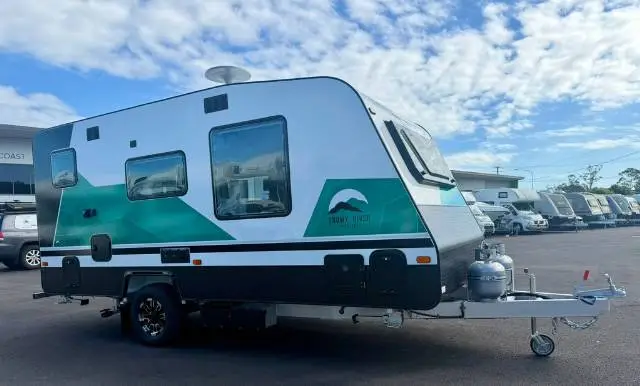 https://media-caravea.syd1.digitaloceanspaces.com/caravans/6EC20344/image-2.webp?q=d0avEQXybf
