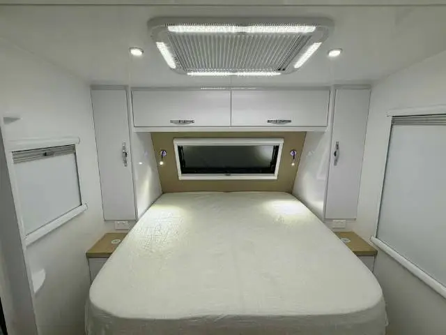 https://media-caravea.syd1.digitaloceanspaces.com/caravans/6EC20344/image-7.webp?q=W1l0PHAHNc