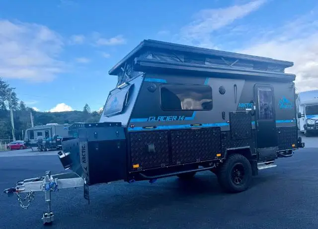 USED 2026 ARCTIC CAMPERS GLACIER 14 TS EXTREME