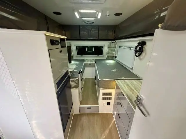 USED 2026 ARCTIC CAMPERS GLACIER 14 TS EXTREME