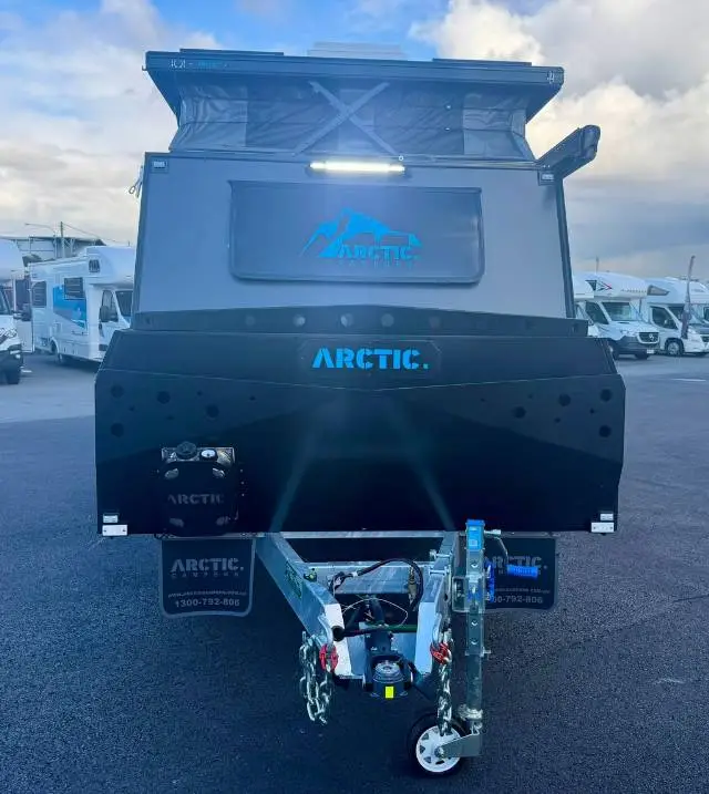 USED 2026 ARCTIC CAMPERS GLACIER 14 TS EXTREME