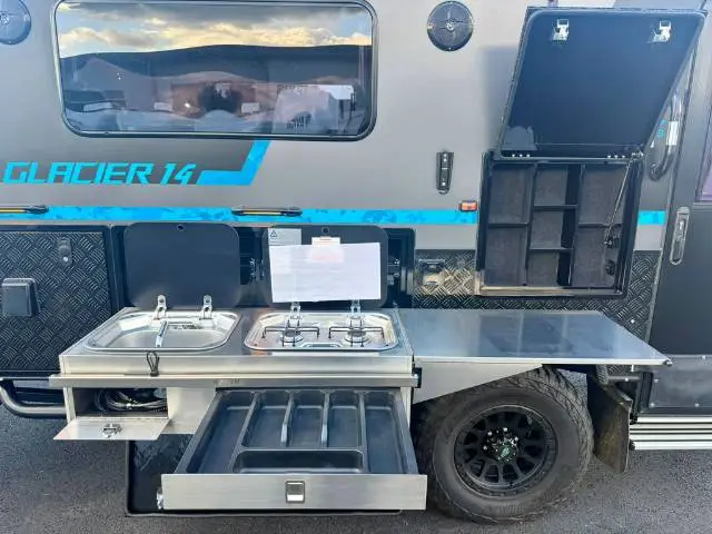 USED 2026 ARCTIC CAMPERS GLACIER 14 TS EXTREME