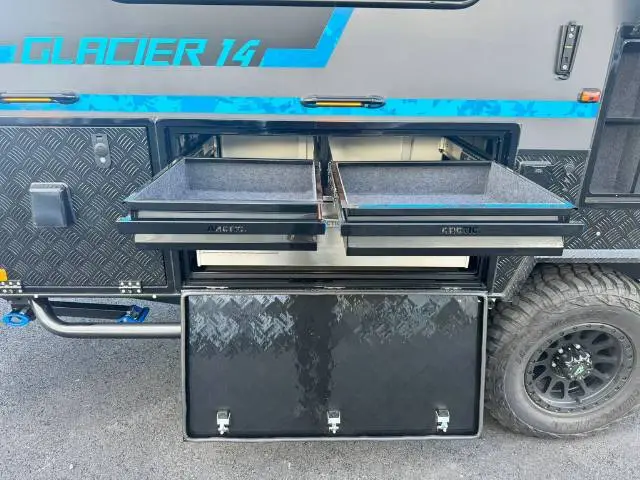 USED 2026 ARCTIC CAMPERS GLACIER 14 TS EXTREME