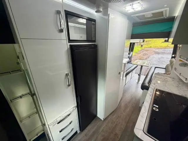 USED 2024 AVIDA DIVERSION V7002