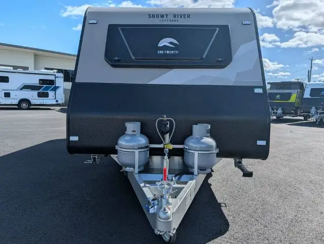 https://media-caravea.syd1.digitaloceanspaces.com/caravans/6EC20435/image-4.webp?q=HeWzEPikjT