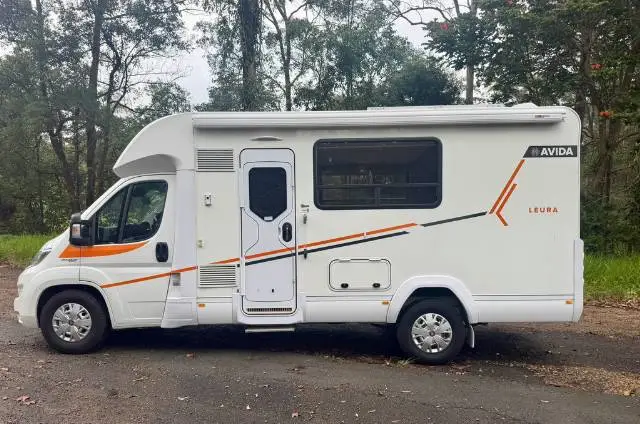 https://media-caravea.syd1.digitaloceanspaces.com/caravans/6EC20466/image-1.webp?q=v7JTlipSsT
