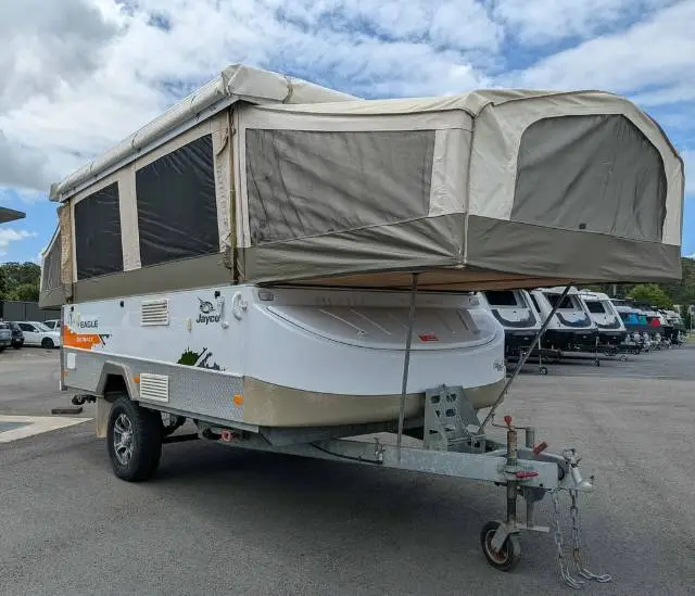 USED 2012 JAYCO EAGLE