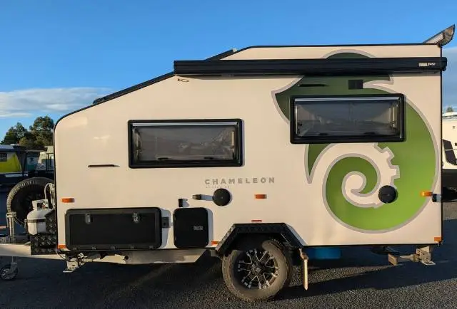 USED 2023 CRUSADER CHAMELEON ACTION SV