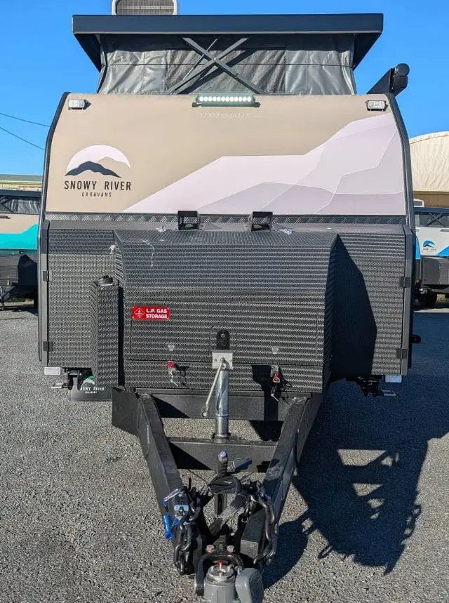 https://media-caravea.syd1.digitaloceanspaces.com/caravans/6EC20571/image-5.webp?q=5dD0zzMlVM
