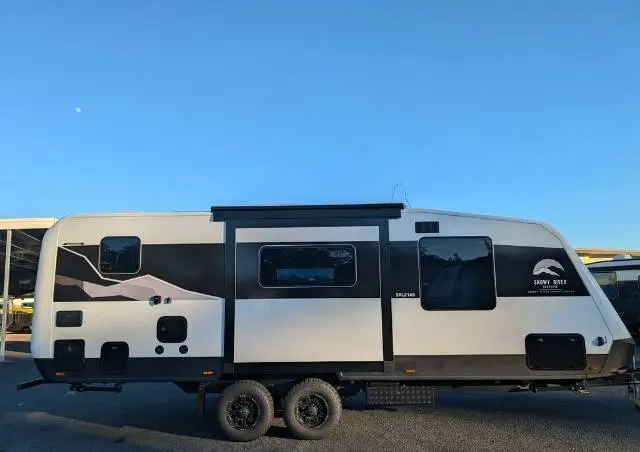 https://media-caravea.syd1.digitaloceanspaces.com/caravans/6EC20575/image-3.webp?q=t3vrIWBPFQ