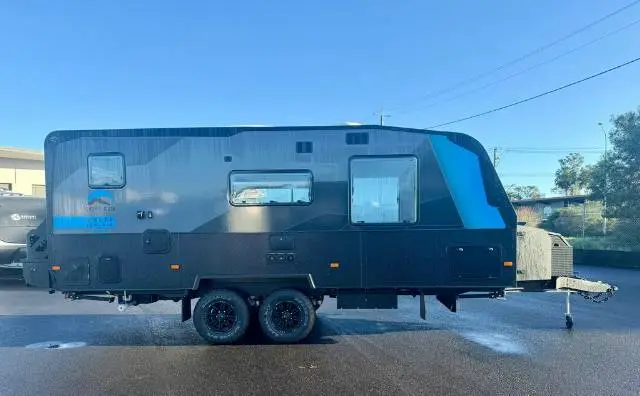 https://media-caravea.syd1.digitaloceanspaces.com/caravans/6EC20696/image-3.webp?q=eFLaEUhR97