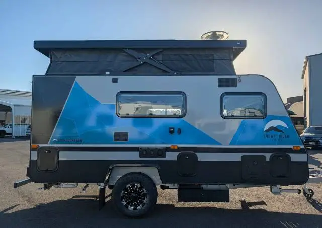 https://media-caravea.syd1.digitaloceanspaces.com/caravans/6EC20697/image-3.webp?q=quhKXA5LX5