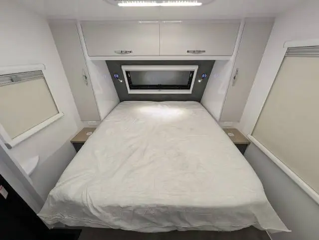 https://media-caravea.syd1.digitaloceanspaces.com/caravans/6EC20698/image-7.webp?q=0aoG1dNReK