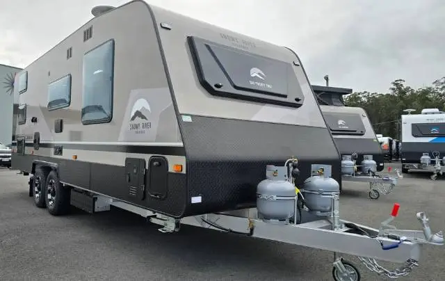 https://media-caravea.syd1.digitaloceanspaces.com/caravans/6EC20699/image-4.webp?q=6Vzdy5CobW
