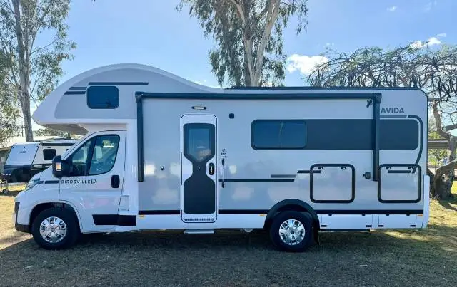 https://media-caravea.syd1.digitaloceanspaces.com/caravans/6EC20753/image-2.webp?q=efAYNEk6jG
